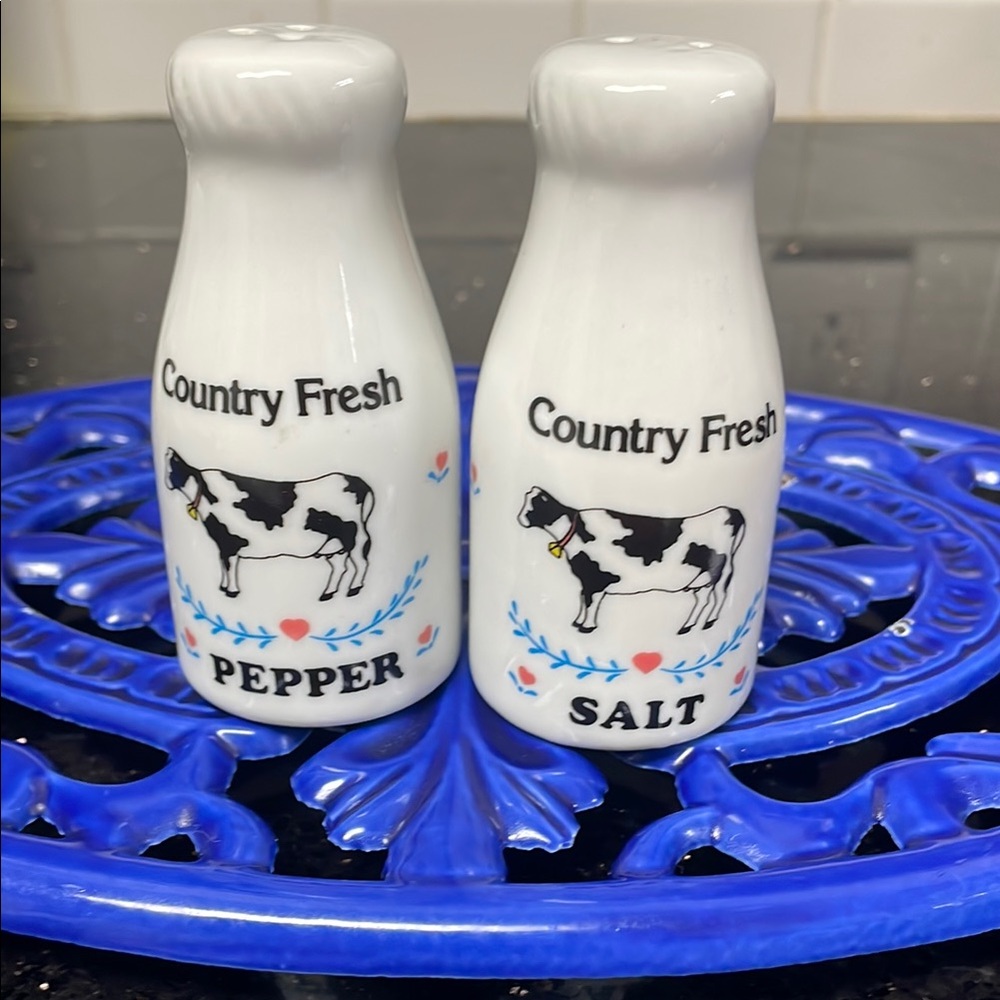 Country Fresh Salt and Pepper Shakers